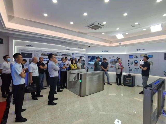 2023有没有一个瞬间与您有关……(图11) 2023有没有一个瞬间与您有关……(图11)