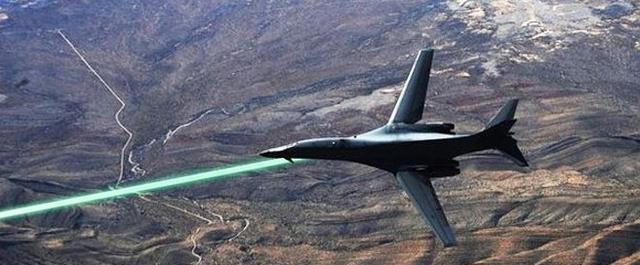 中国激光武器有多厉害?仅需6秒可成功御敌性能十分出色(图4) 中国激光武器有多厉害?仅需6秒可成功御敌性能十分出色(图4)