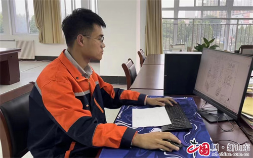枣庄市“技术能手”成为“强工兴产 转型突围”的重要支撑(图3) 枣庄市“技术能手”成为“强工兴产 转型突围”的重要支撑(图3)