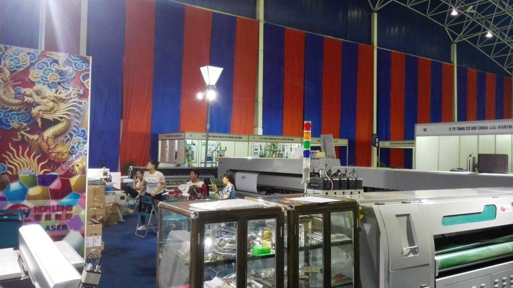 越南华龙公司总经理：做中国机器设备展销超市一直是我的梦想(图5)