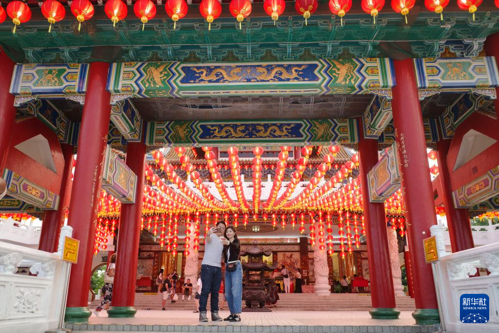 马来西亚:大红灯笼迎新年(图2) 马来西亚:大红灯笼迎新年(图2)