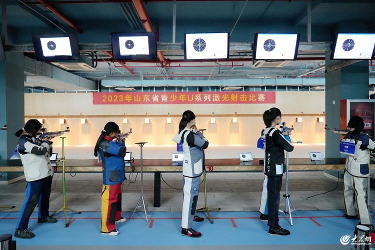 山东青岛：400余人共赴U系列激光射击比赛之约