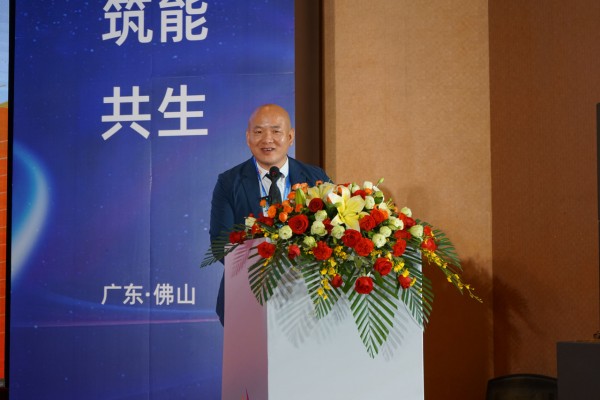第八届焊割行业发展创新论坛成功举办鑫全利激光借“光”答谢新老客户(图7) 第八届焊割行业发展创新论坛成功举办鑫全利激光借“光”答谢新老客户(图7)