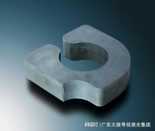 镭射金属激光切割机：加工未来制造的精密之光(图3)