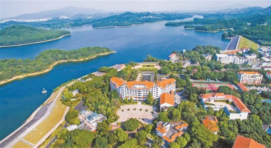 深圳宝安：全力以赴打造新型工业化实践高地(图2)