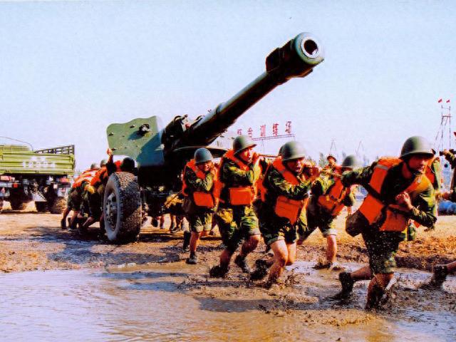 全球十大最强大的炮兵排名(图8)
