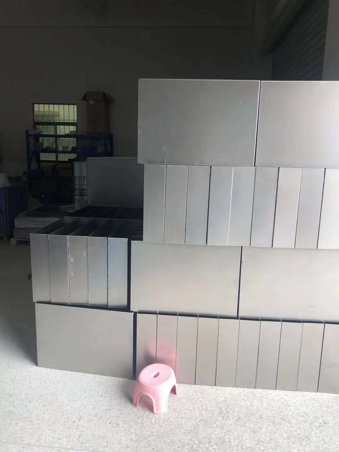 凤岗青塘厦不锈钢酒瓶 香水瓶激光焊接加工厂304不锈钢激光焊接水壶密封 加工厂