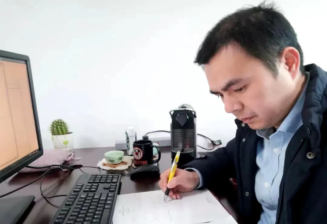 全国政协委员司徒国海:以科研之心献两会之策(图2) 全国政协委员司徒国海:以科研之心献两会之策(图2)
