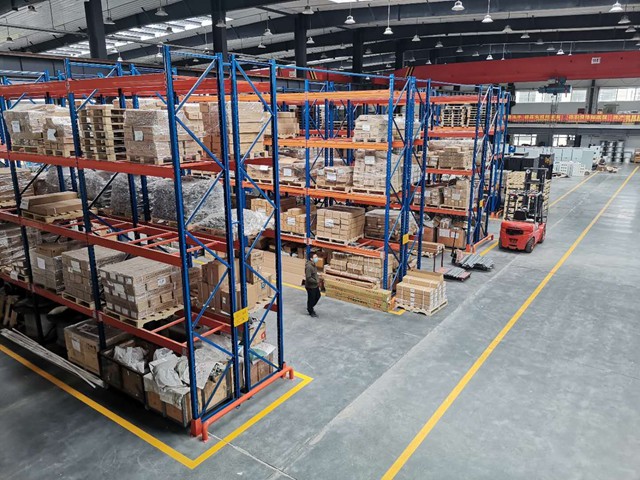 长春市飞鹰激光设备有限公司:打造激光切割机行业一流品牌(图2) 长春市飞鹰激光设备有限公司:打造激光切割机行业一流品牌(图2)