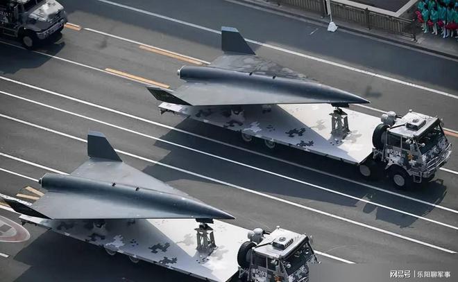 WZ-7飞临日本海晃悠了一圈印媒曾称：太过先进需激光武器对付(图12)