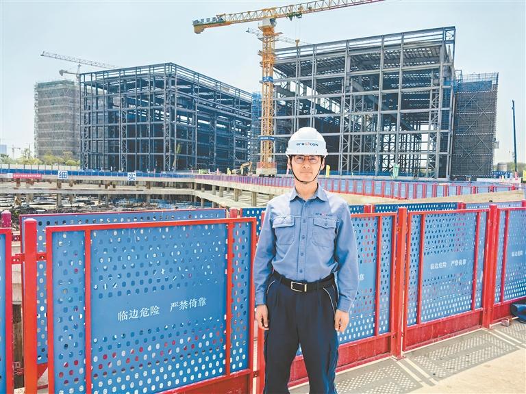 奋力书写深圳高质量发展“青春答卷”(图3) 奋力书写深圳高质量发展“青春答卷”(图3)