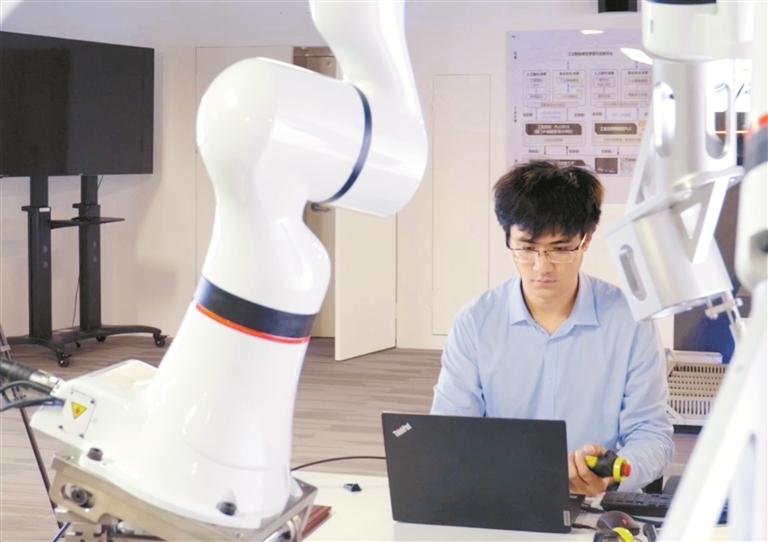 奋力书写深圳高质量发展“青春答卷”