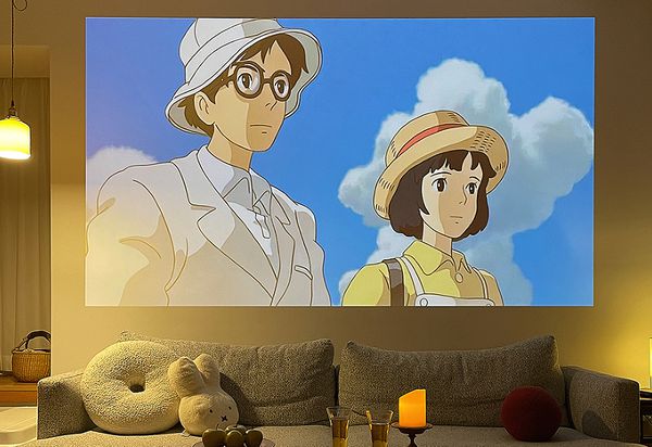 618家用激光投影仪品牌十大排名！当贝X5S白天看电影画面也清晰！(图5)