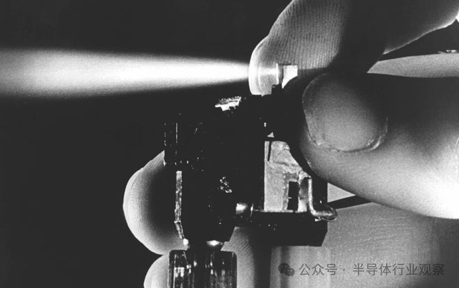 三巨头争霸半导体激光器(图2)